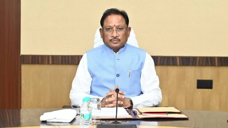 बच्चियों को समस्या बताने पैदल निकलना पड़ा तो भड़के CM साय, जिम्मेदारी तय करने के निर्देश